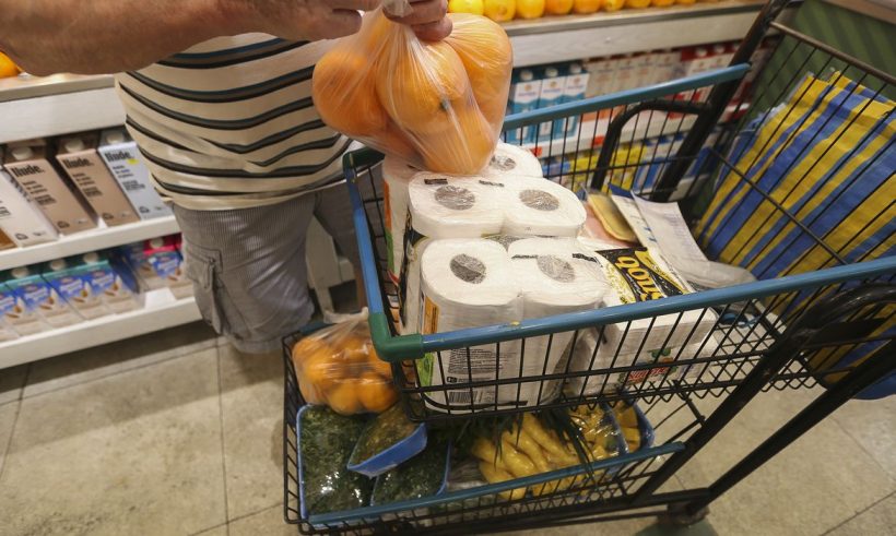  Consumo nos lares brasileiros cresce 2,14% no quadrimestre