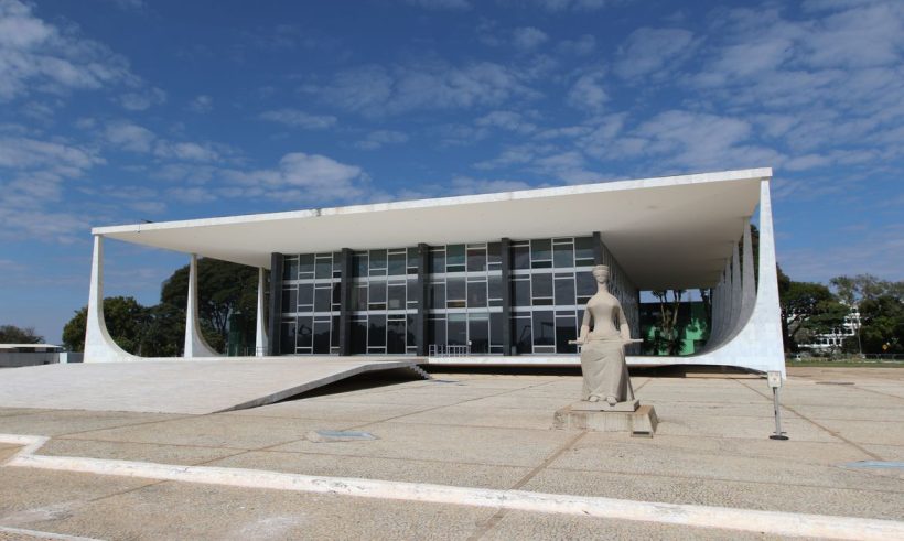  STF adia julgamento sobre descriminalização do porte de drogas