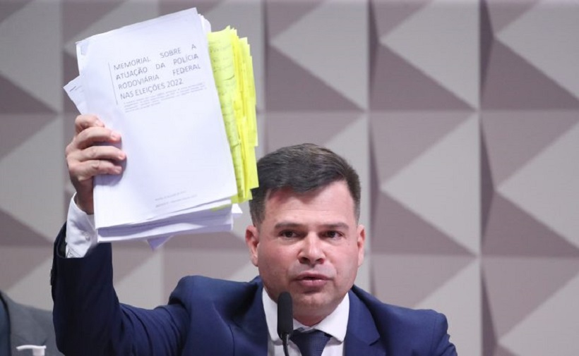  Ex-diretor da Polícia Rodoviária Federal nega ter promovido blitz para reter eleitores