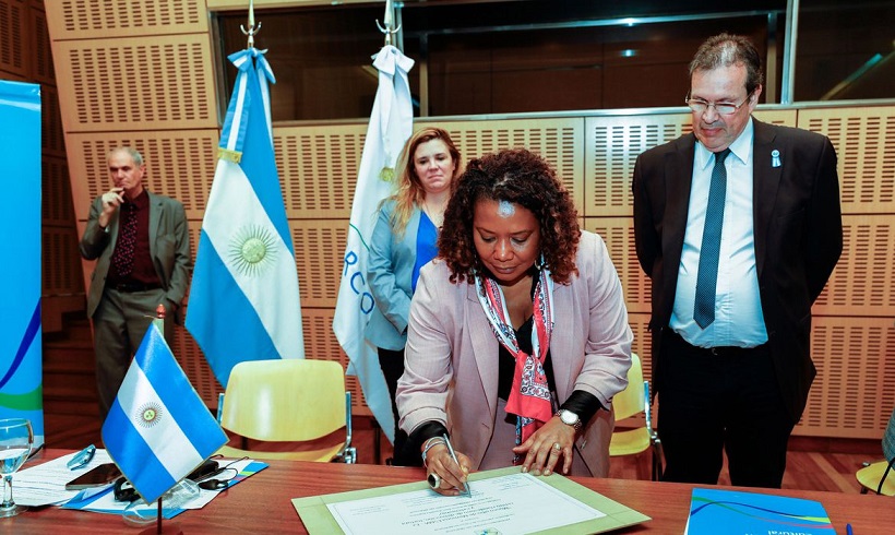  Ministra defende ampliação de fronteiras para disseminar cultura