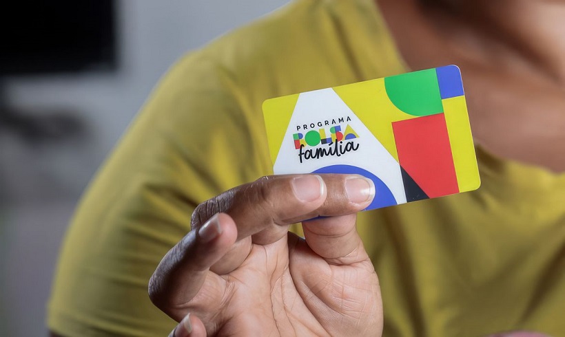  Caixa paga novo Bolsa Família a beneficiários com NIS de final 3