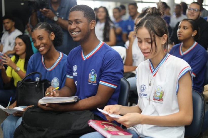  SEC promove aulões preparatórios do ENEM para 15 mil estudantes em 116 escolas, neste sábado (26)
