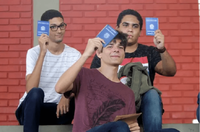  Interessados em vaga no Primeiro Emprego têm até esta sexta (10) para atualizar cadastro