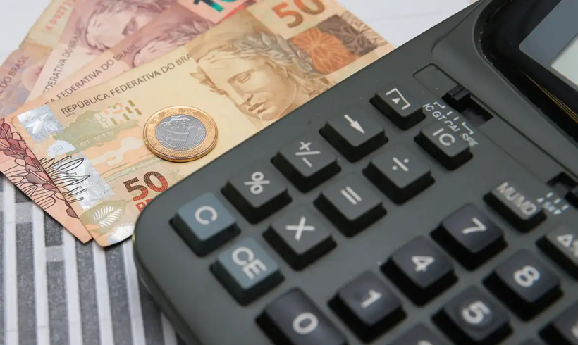  Senado aprova isenção de IR para quem ganha até dois salários mínimos
