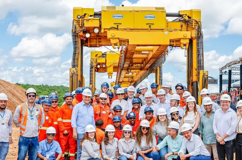  Lula exalta importância da Transnordestina para a economia