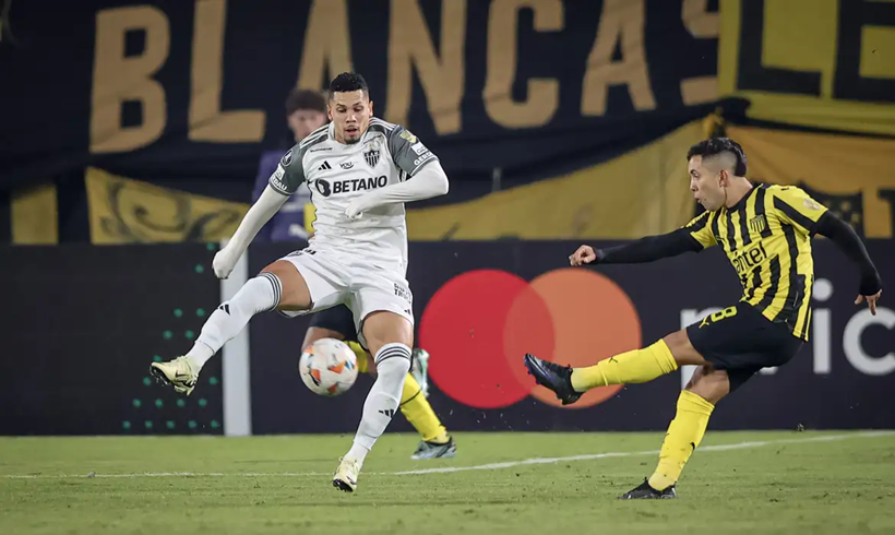  Atlético cai diante do Peñarol e perde invencibilidade na Libertadores