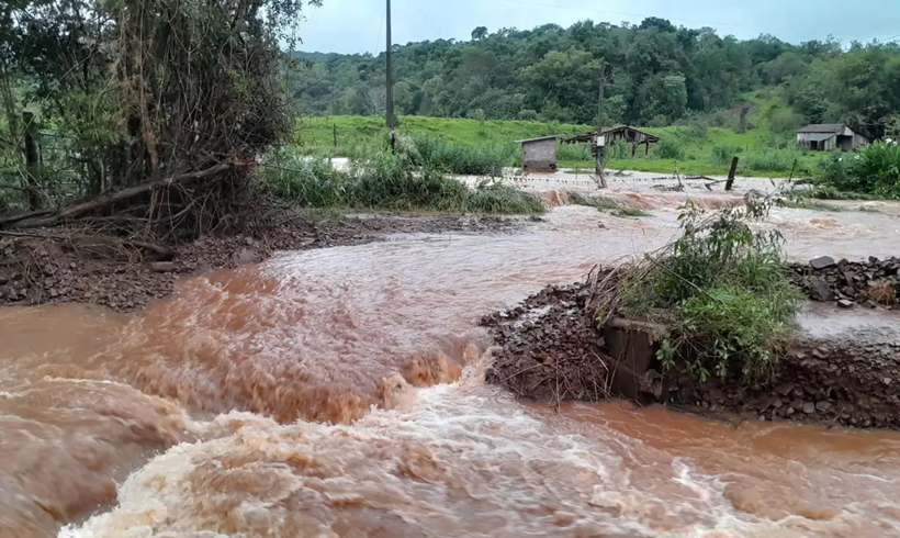  Climatologista aponta risco de mais desastres ambientais no mundo