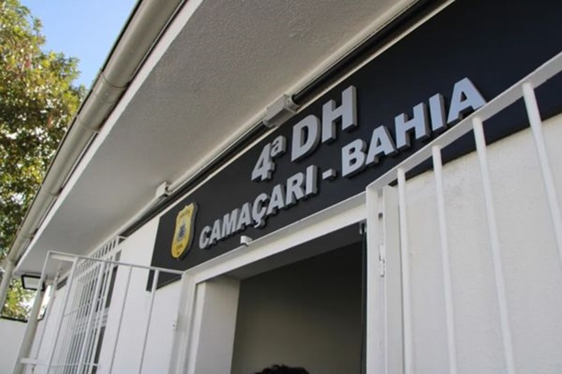  Corpo amordaçado e amarrado é encontrado em Camaçari