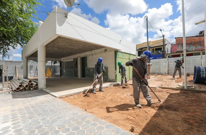  Obras na Praça Alto da Cruz são iniciadas e seguem a todo vapor