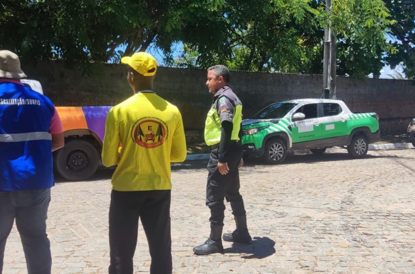  Operação Verão Conectado intensifica fiscalização na orla de Camaçari